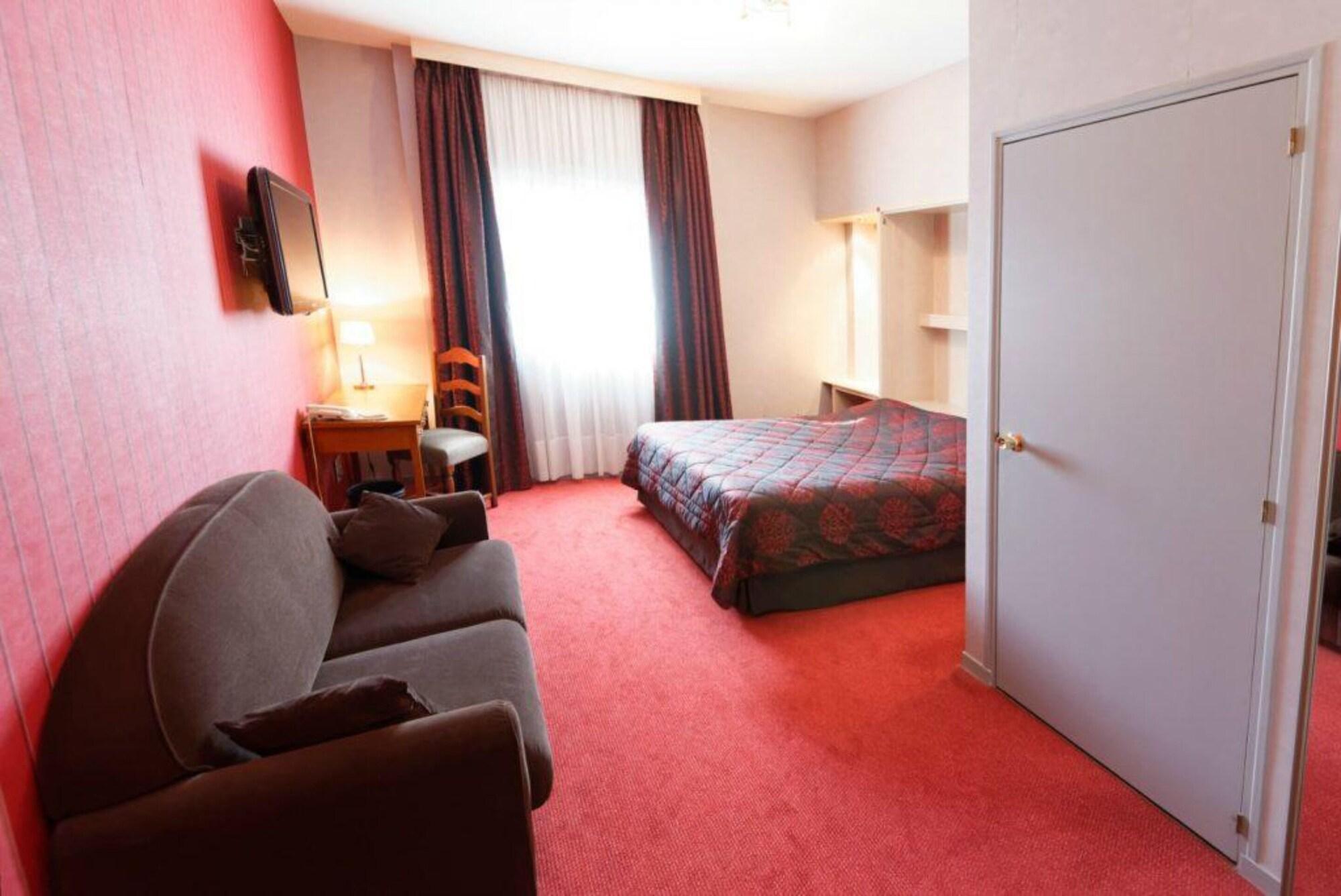 Le Manoir Hotel Orchies Екстериор снимка