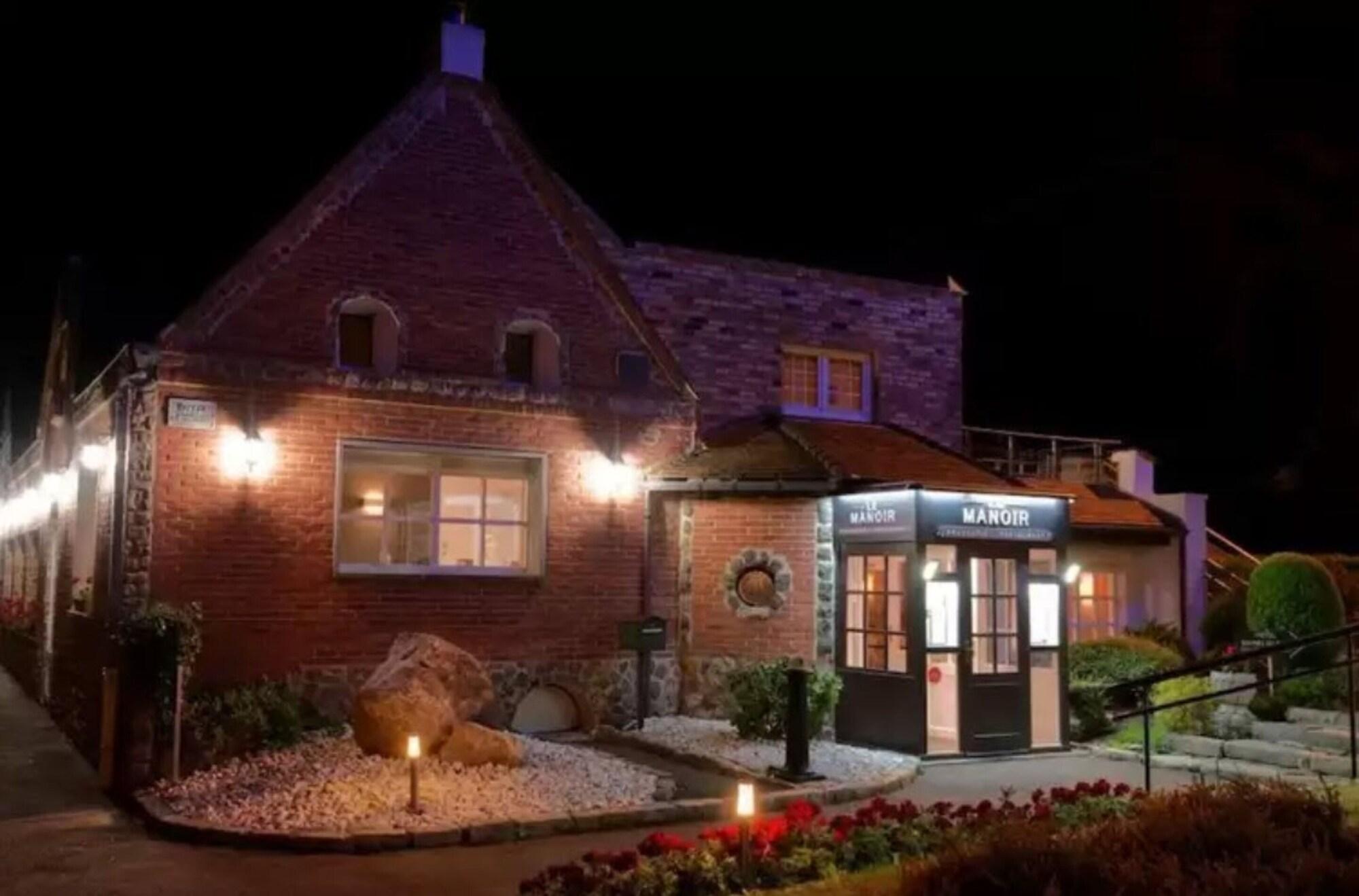 Le Manoir Hotel Orchies Екстериор снимка